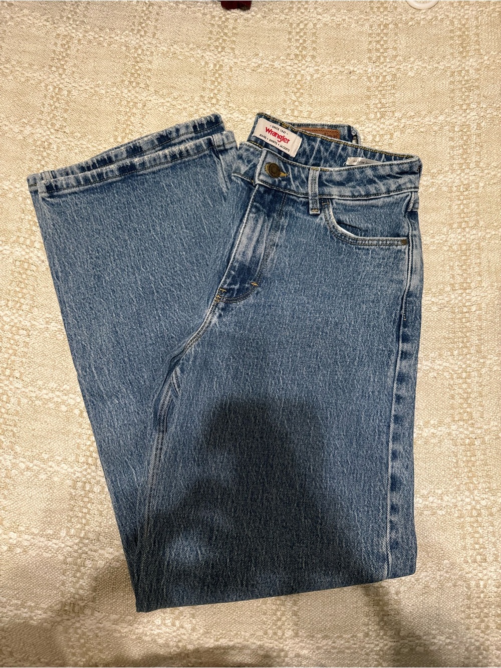Wrangler Mid-Rise Loose Straight Jeans